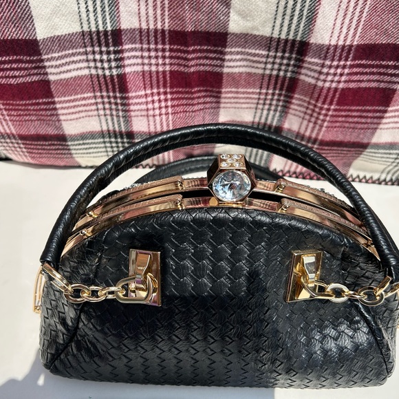 NWOT quality women’s purse! Crystals and rhinestones - Picture 6 of 9